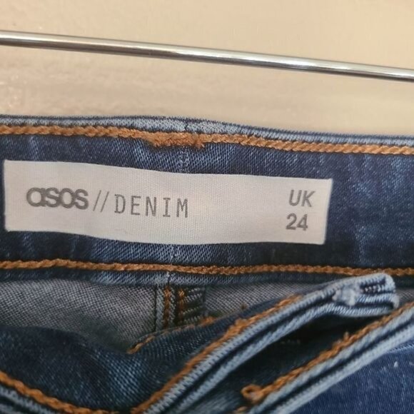 Asos dark wash denim shorts size 20 - Picture 3 of 4